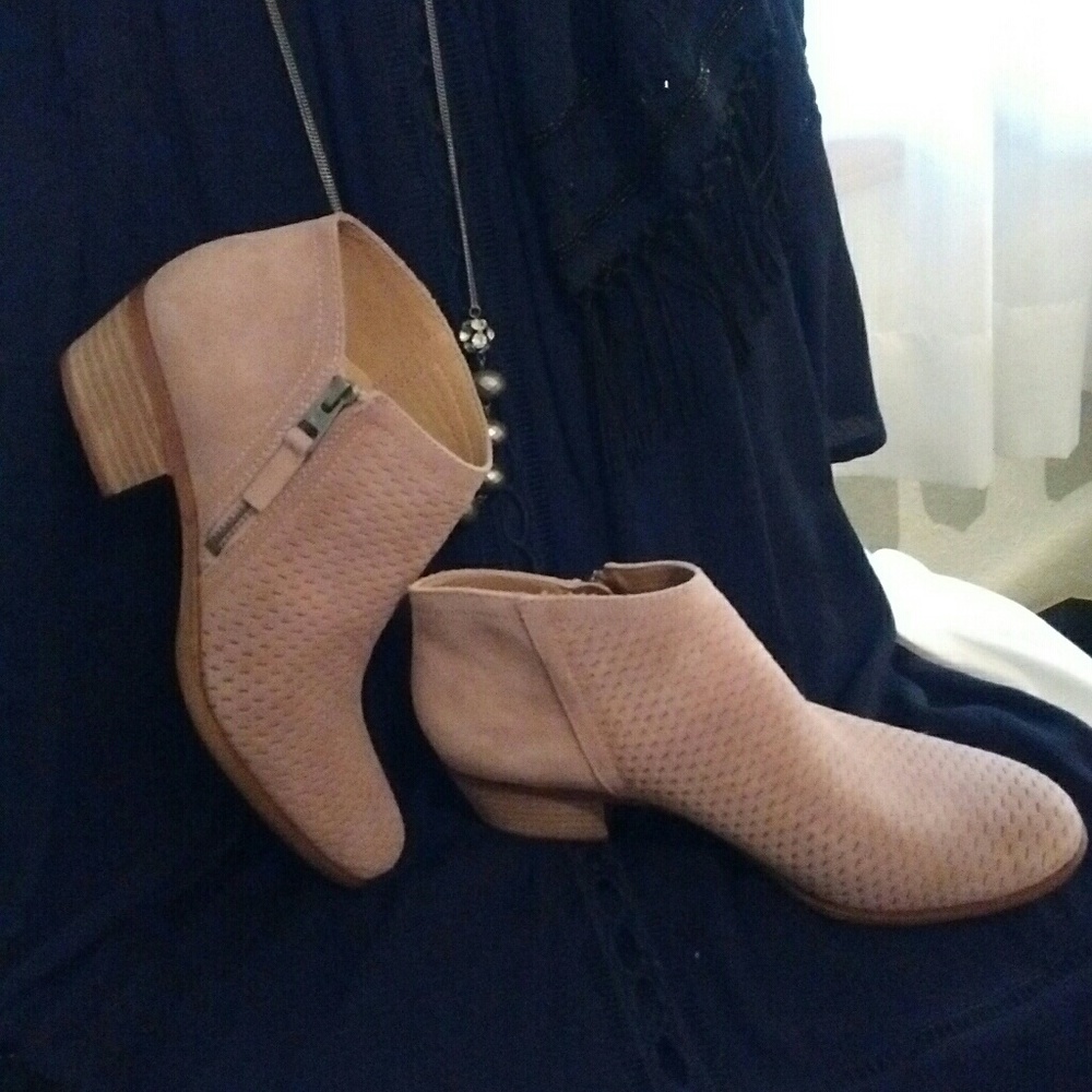 Lucky Brand booties